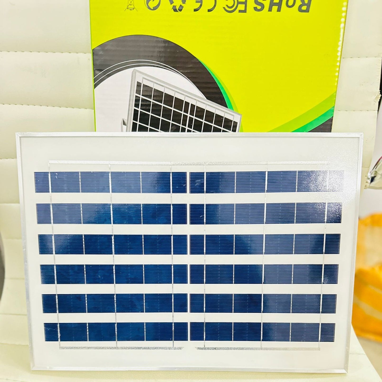 SOLARNI LED REFLEKTORI S DALJINSKIM UPRAVLJAČEM 100W/200W/300W