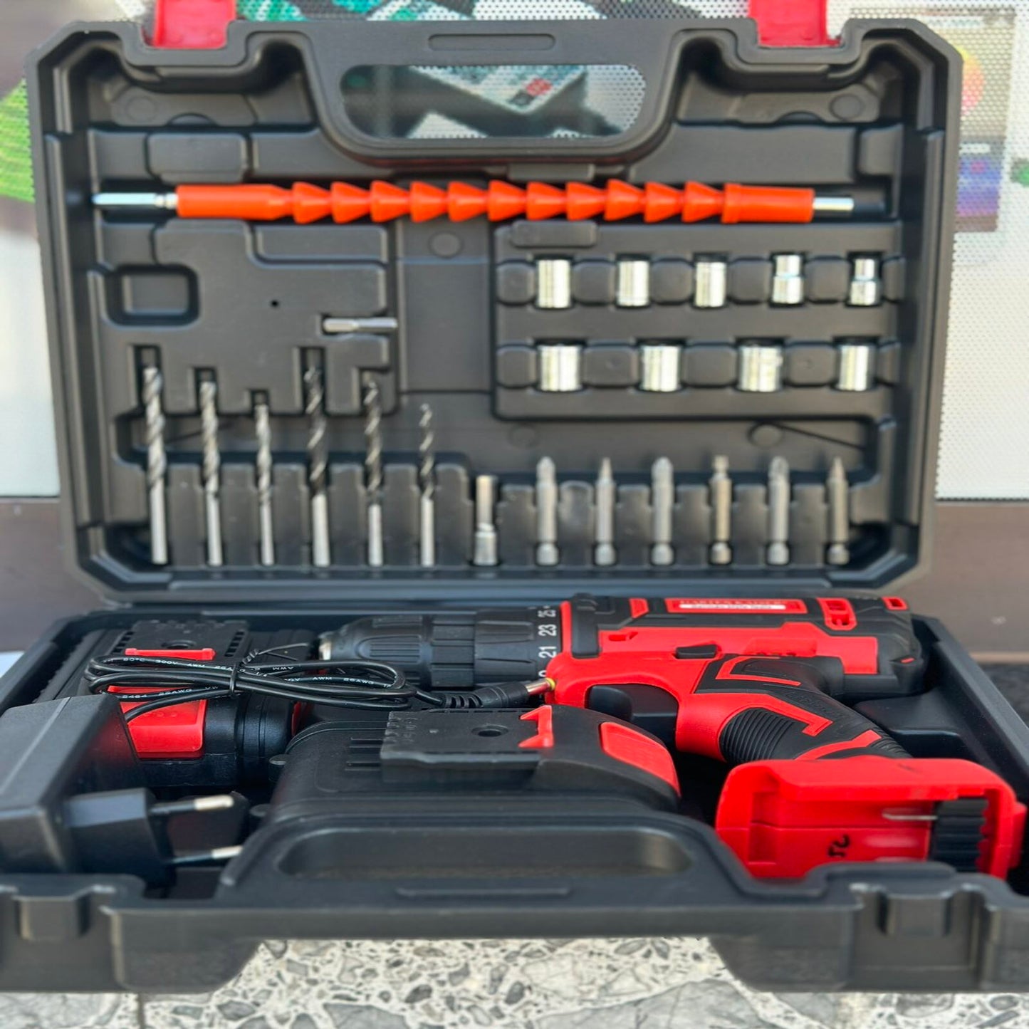 Aku bušilica 18V (SET od 28 komada) X2 BATERIJA