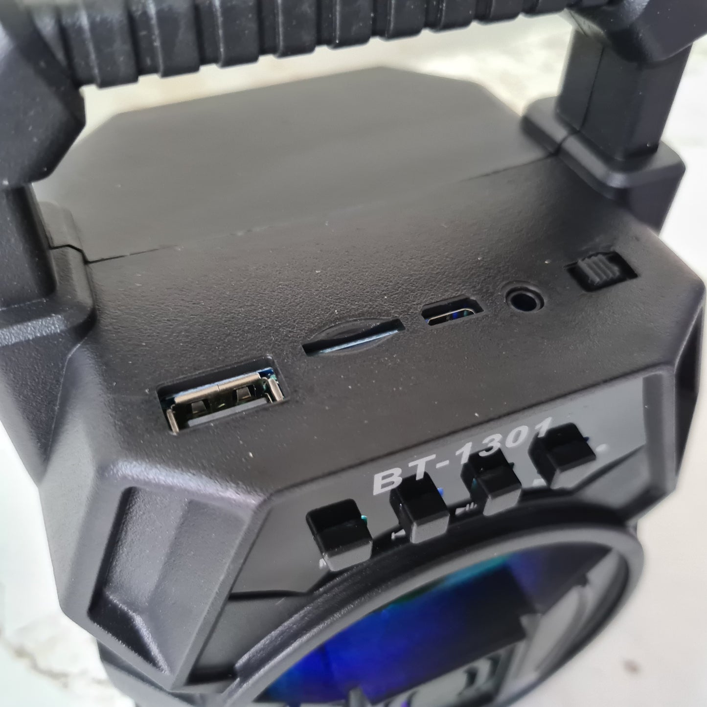BLUETOOTH SPEAKER